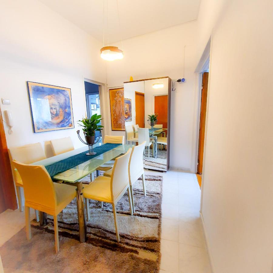 City Center Apartment Bucharest Luaran gambar